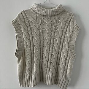 H&M Beige turtleneck Cable Knit  sweater
